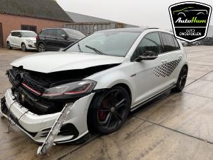 Volkswagen Golf VII 2.0 GTI 16V Performance Package Épave (2018, Blanc)