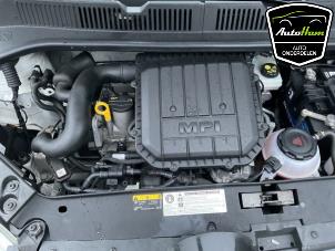 Volkswagen Up! 1.0 12V 60 Samochód złomowany (2020, Bialy)