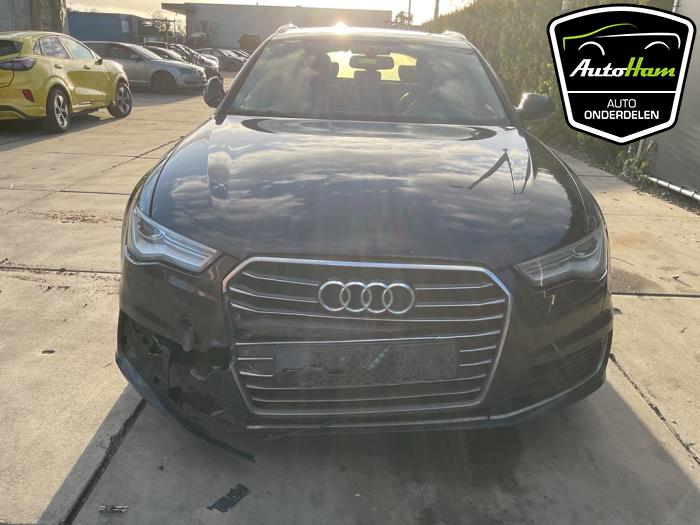 Audi A6 Avant 2.0 TDI 16V Samochód złomowany (2015, Czarny)