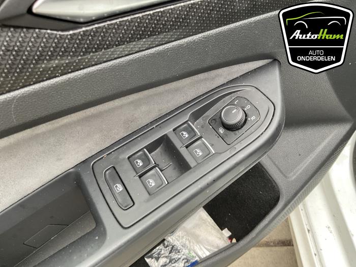 Volkswagen Golf VIII 2.0 TSI R 16V 4Motion Épave (2021, Blanc)