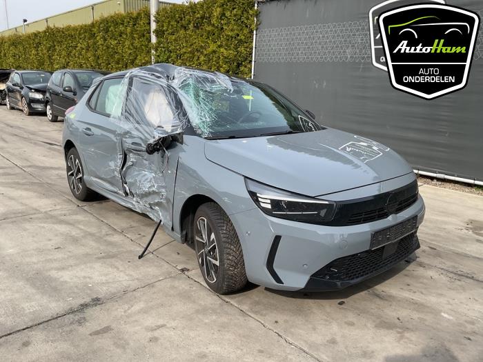 Opel Corsa F 1.2 Turbo 12V 100 Hybrid Épave (2024, Gris)