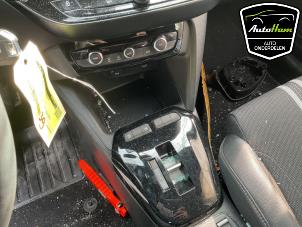 Opel Corsa F 1.2 Turbo 12V 100 Hybrid Épave (2024, Gris)