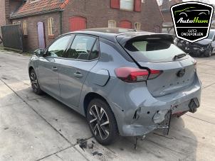 Opel Corsa F 1.2 Turbo 12V 100 Hybrid Épave (2024, Gris)