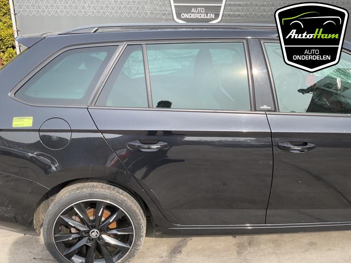 Skoda Fabia III Combi 1.0 TSI 12V Épave (2018, Noir)