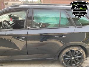 Skoda Fabia III Combi 1.0 TSI 12V Épave (2018, Noir)