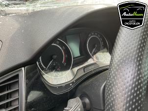 Skoda Fabia III Combi 1.0 TSI 12V Épave (2018, Noir)