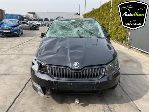 Skoda Fabia III Combi 1.0 TSI 12V Épave (2018, Noir)