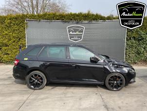 Skoda Fabia III Combi 1.0 TSI 12V Épave (2018, Noir)