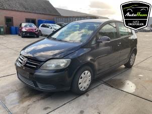 Volkswagen Golf Plus 1.6 FSI 16V Épave (2006, Noir)
