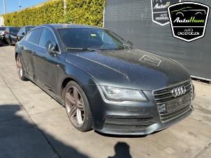 Audi A7 Sportback 2.8 V6 24V FSI Épave (2012, Gris)