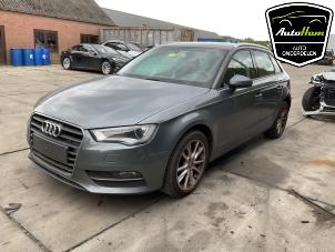 Audi A3 Sportback 1.4 TFSI 16V Samochód złomowany (2013, Szary)