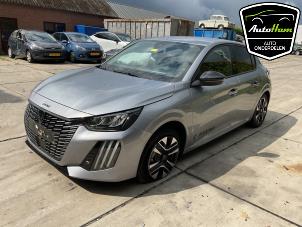 Peugeot 208 II 1.2 Hybrid 100 Vehículo de desguace (2024, Gris)