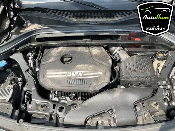 BMW X2 sDrive 20i 1.5 12V TwinPower Turbo Épave (2018, Gris)