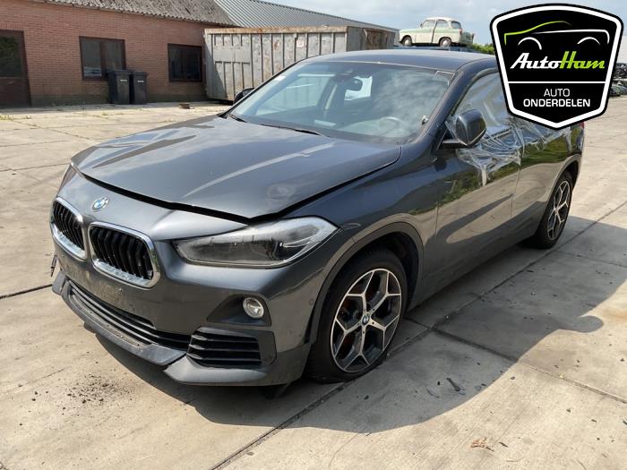 BMW X2 sDrive 20i 1.5 12V TwinPower Turbo Épave (2018, Gris)