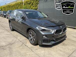 BMW X2 sDrive 20i 1.5 12V TwinPower Turbo Épave (2018, Gris)