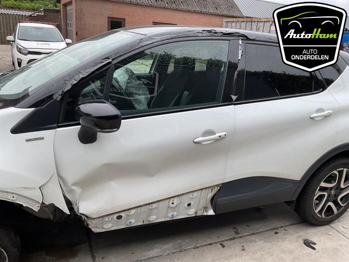 Renault Captur I 1.2 TCE 16V EDC Épave (2018, Blanc)