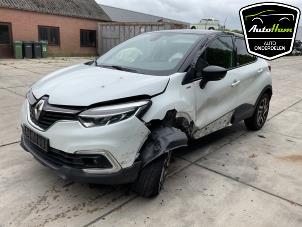 Renault Captur I 1.2 TCE 16V EDC Épave (2018, Blanc)