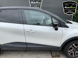 Renault Captur I 1.2 TCE 16V EDC Épave (2018, Blanc)