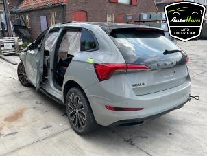 Skoda Scala 1.5 TSI Samochód złomowany (2023, Szary)