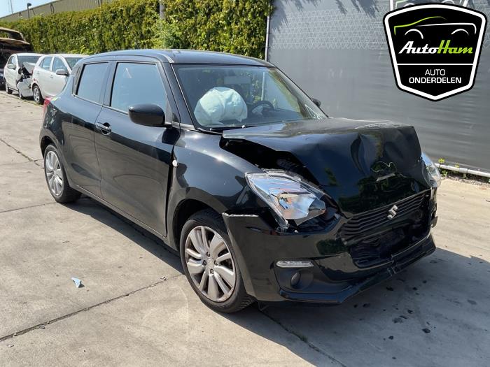 Suzuki Swift 1.2 Dual Jet 16V SHVS Épave (2021, Noir)