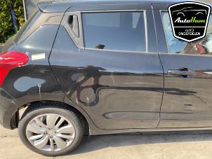 Suzuki Swift 1.2 Dual Jet 16V SHVS Épave (2021, Noir)