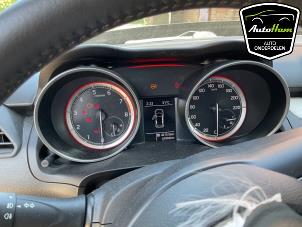 Suzuki Swift 1.2 Dual Jet 16V SHVS Épave (2021, Noir)
