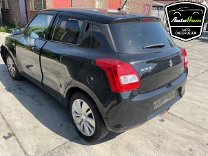 Suzuki Swift 1.2 Dual Jet 16V SHVS Épave (2021, Noir)