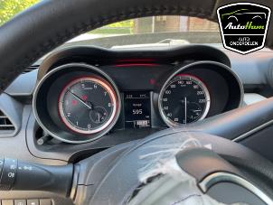 Suzuki Swift 1.2 Dual Jet 16V SHVS Épave (2021, Noir)