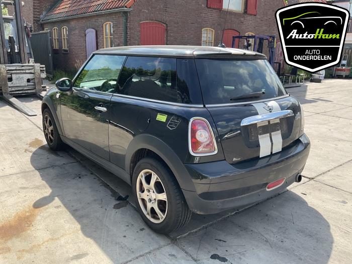 Mini Mini 1.6 16V Cooper Vehículo de desguace (2009, Negro)