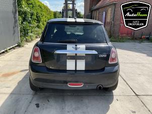 Mini Mini 1.6 16V Cooper Vehículo de desguace (2009, Negro)