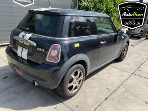 Mini Mini 1.6 16V Cooper Vehículo de desguace (2009, Negro)