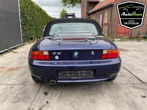 BMW Z3 Roadster 1.9 16V Vehículo de desguace (1997, Azul)