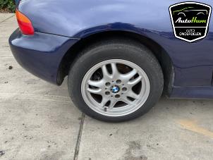 BMW Z3 Roadster 1.9 16V Vehículo de desguace (1997, Azul)