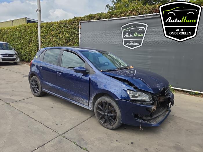 Volkswagen Polo V 1.2 12V Vehículo de desguace (2010, Azul)