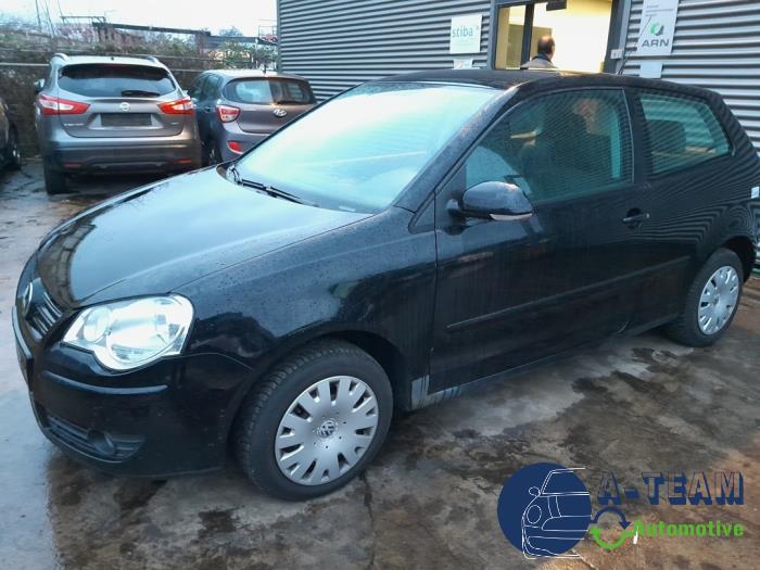 Volkswagen Polo IV 1.4 FSI 16V Salvage vehicle (2005, Black)