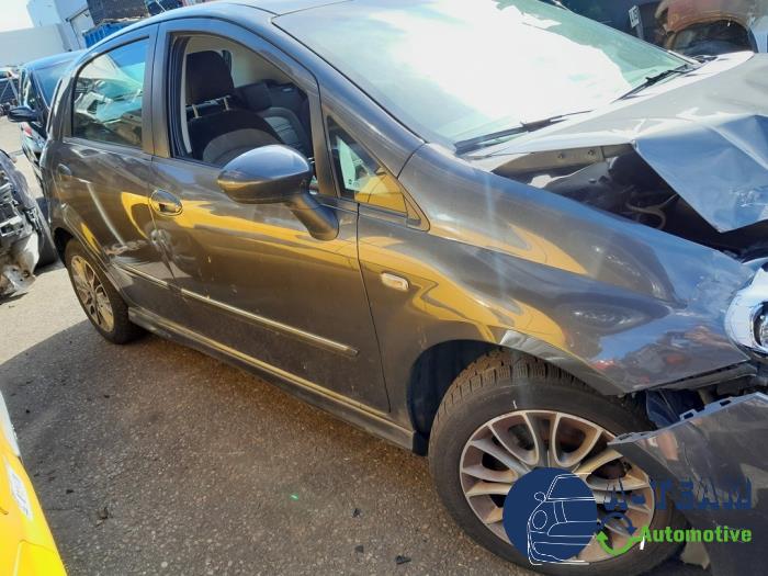 Fiat Punto Evo Jtd Multijet V Euro Salvage Vehicle Gray