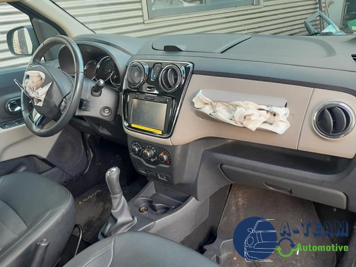 Dacia Lodgy 1.2 TCE 16V Salvage vehicle (2015, Black)