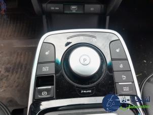 Kia Niro I E-Niro 64 kWh Épave (2022, Blanc)
