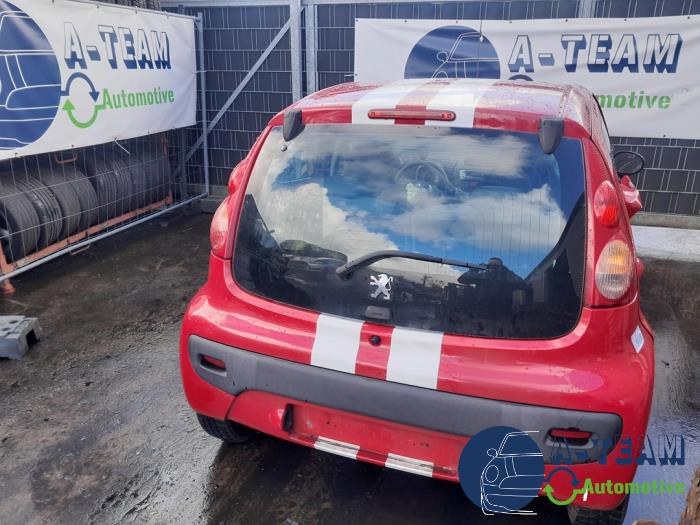 Peugeot 107 1.0 12V Salvage vehicle (2007, Red)