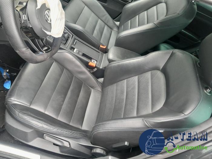 Volkswagen Golf VII 1.4 GTE 16V Vehículo de desguace (2015, Negro)