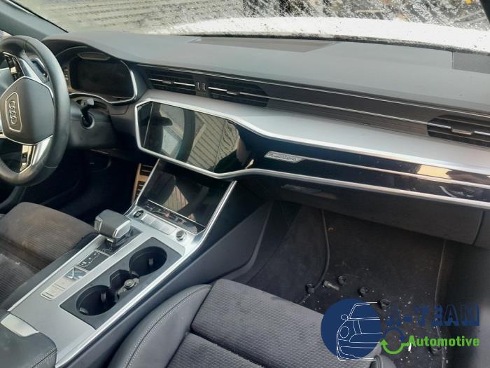 Audi A6 2.0 16V 55 TFSI E Quattro Épave (2021, Blanc)