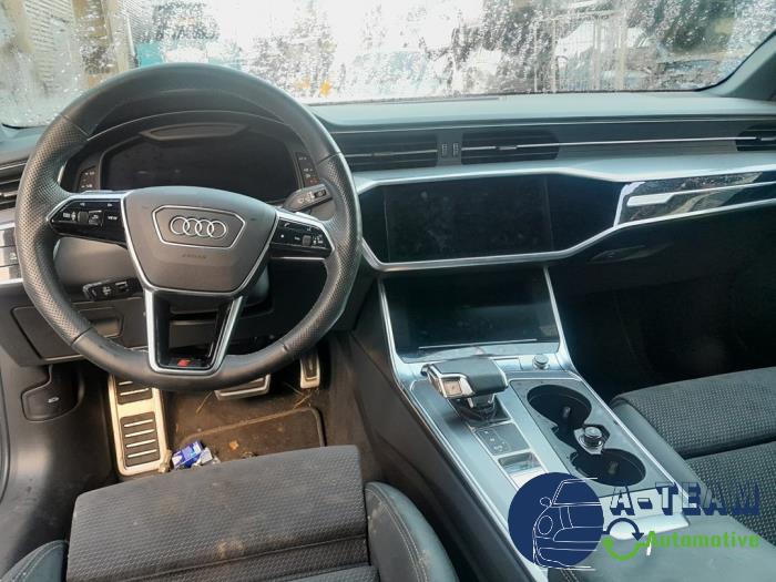 Audi A6 2.0 16V 55 TFSI E Quattro Épave (2021, Blanc)