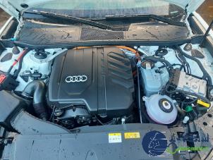 Audi A6 2.0 16V 55 TFSI E Quattro Épave (2021, Blanc)