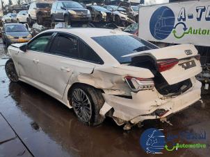 Audi A6 2.0 16V 55 TFSI E Quattro Épave (2021, Blanc)