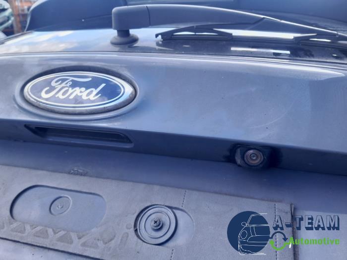 Ford Focus 3 Wagon 2.0 ST EcoBoost 16V Épave (2016, Gris)