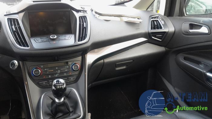 Ford C-Max 1.5 Ti-VCT EcoBoost 150 16V Épave (2015, Rouge)