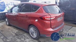 Ford C-Max 1.5 Ti-VCT EcoBoost 150 16V Épave (2015, Rouge)