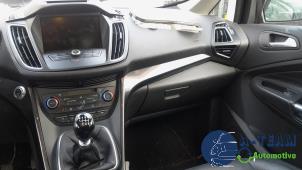 Ford C-Max 1.5 Ti-VCT EcoBoost 150 16V Épave (2015, Rouge)