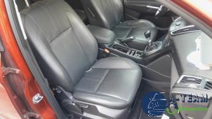 Ford C-Max 1.5 Ti-VCT EcoBoost 150 16V Épave (2015, Rouge)