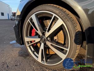 Audi RS 3 Sportback 2.5 TFSI 20V Quattro Samochód złomowany (2019, Czarny)